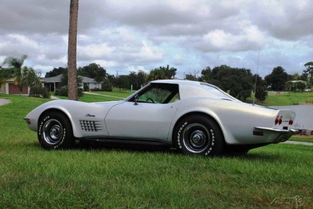 MARTINSRANCH 70 Corvette Convertible (19) 